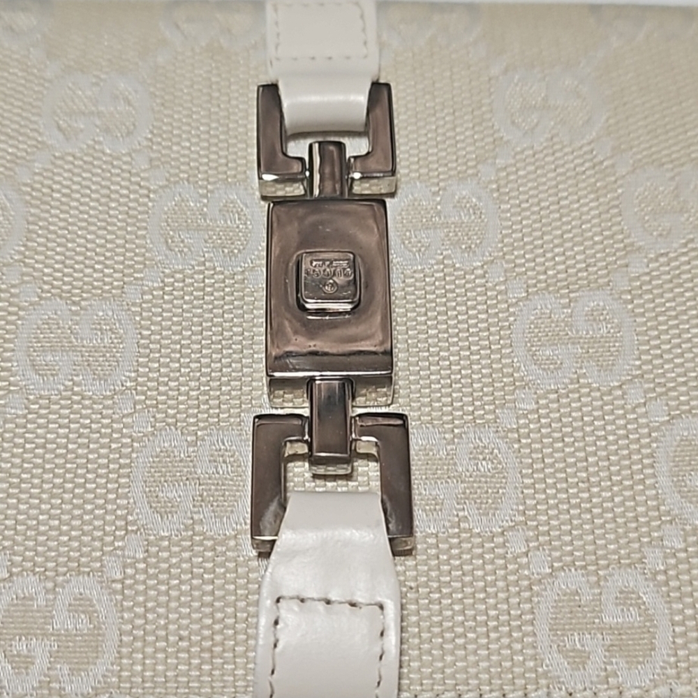 Gucci Jackie Wallet - Picture 2 of 12